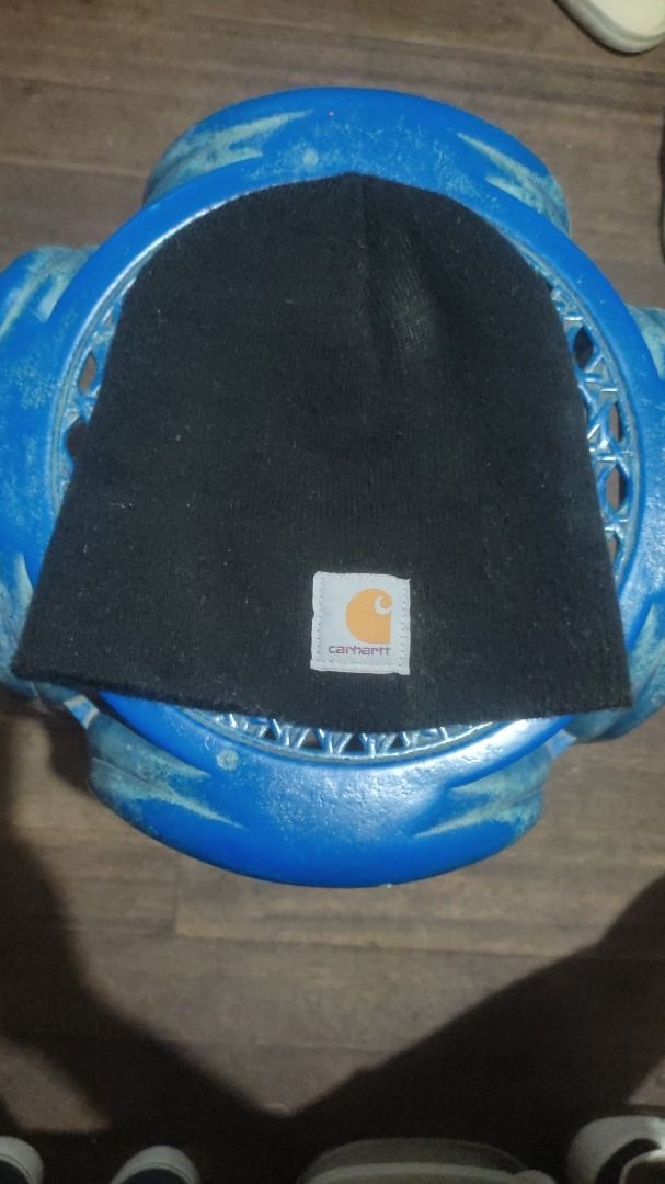 Carhartt bennie (Category: Hats & Beanies) located in Manila. Submitted by claudeorio12 (Listing ID 1460092502, Image 3). Description: .