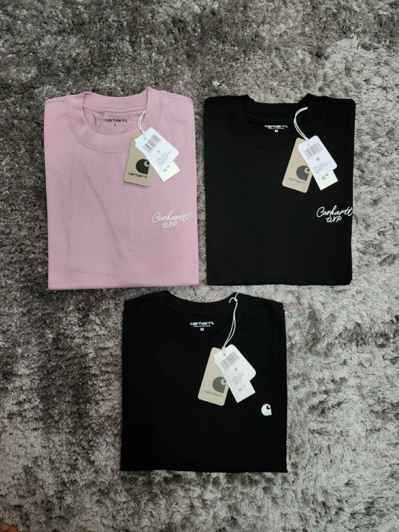 Carhartt WIP Signature Script T-Shirt (Category: Tshirts & Polo Shirts ) located in Manila. Submitted by incywincy_ (Listing ID 1460101563, Image 1). Description: - Brand: Carhartt WIP - Style: S/S Signature Script T-Shirt - Material: 100% Organic Cotton - Condition: Brand new with tags attached.