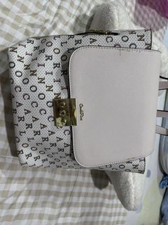 (Category: ) located in . Submitted by preloved_coll (Listing ID 1459933390, Image 1). Description: .