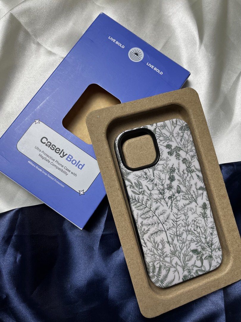 Casely Sage Green Phone Case for iPhone 13/14 (Category: Cases & Sleeves) located in Las Pinas. Submitted by rich.collects (Listing ID 1460072324, Image 1). Description: 🍃 Product Description: Sage green remains undefeated as one of the most popular colors in fashion, interior design, and just about everywhere else, so why shouldn’t you splash it on your phone case too? This design is the perfect pairing of serenity and nature. If that doesn’t s
