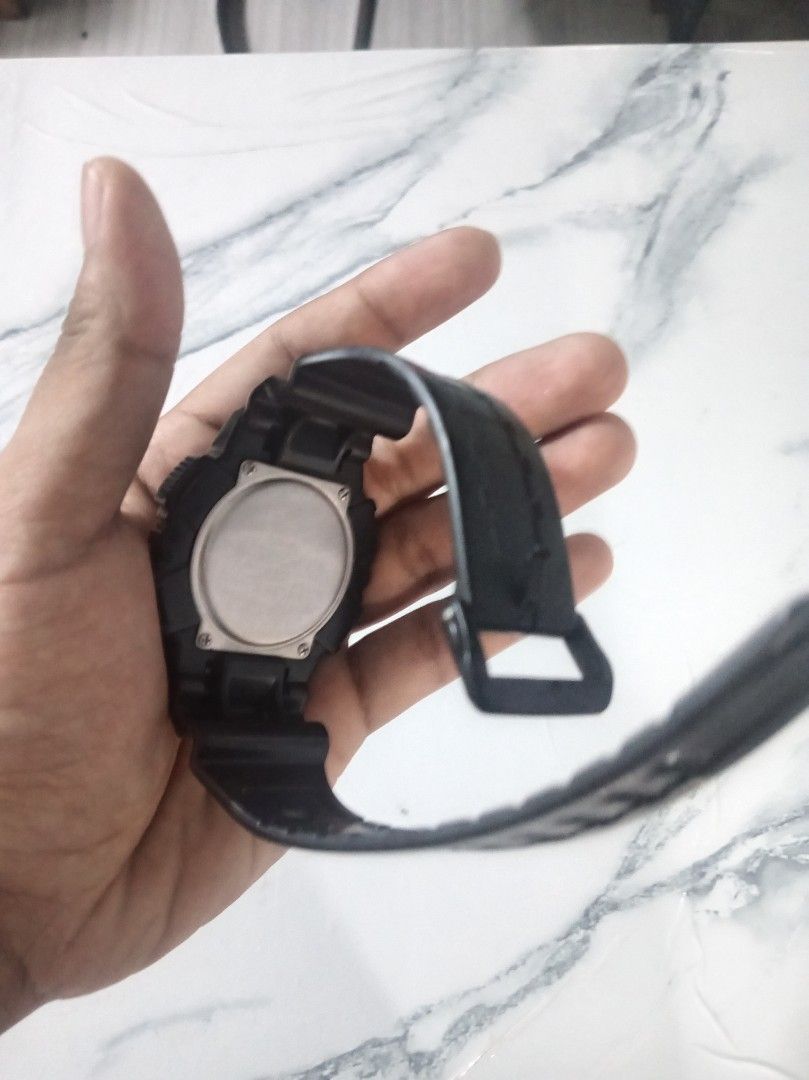 Casio AQ-S810W-1AV (Category: Luxury Watches) located in Quezon City. Submitted by vynnn26 (Listing ID 1459959829, Image 3). Description: - Brand: Casio AQ - Color: Black - Display: Digital with Analog Hands - Features: 5 Alarms, Water Resistant - Controls: Side buttons for Mode, Adjust, Light - Strap: Black - Ideal for: Everyday wear, Sports -ORIGINAL PRICE: ₱5440 ISSUES: - Needs new battery.