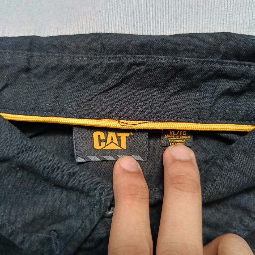 CAT POLO (Category: Tshirts & Polo Shirts ) located in Manila. Submitted by push.cook (Listing ID 1459921533, Image 3). Description: 💎 CATERPILLAR POLO NO ISSUE GOOD CONDI L:33.5 W:25.5 ₱300+SF.