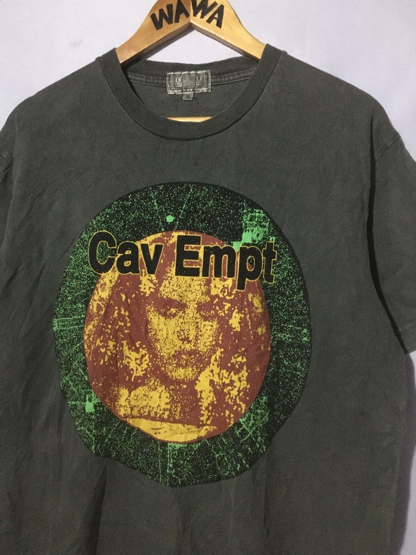 CAV EMPT (Category: Tshirts & Polo Shirts ) located in Naga. Submitted by wwy3ips (Listing ID 1460053066, Image 2). Description: CAV EMPT MEDIUM ON TAG 22 WIDTH 28.5 LENGTH EXCELLENT CONDITION ISSUE MINIMAL HAIRLINES AND CUT WASHTAG.
