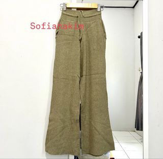 (Kategori: ) berada di . Dikirim oleh sofiahakim (ID iklan 1460088065, Gambar 1). Deskripsi: .