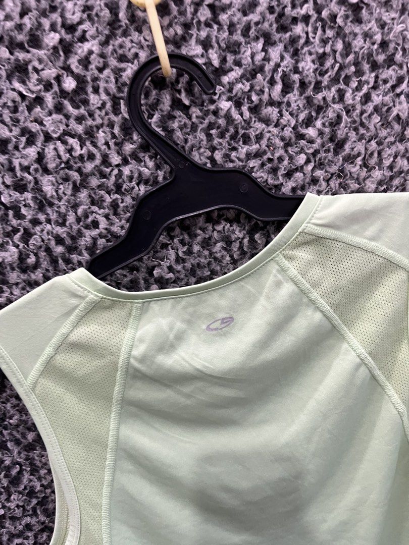 Champion Active Tanktops | Size M womens (Category: Activewear) located in General Trias. Submitted by z_rchustlin.4 (Listing ID 1459912824, Image 3). Description: auth.