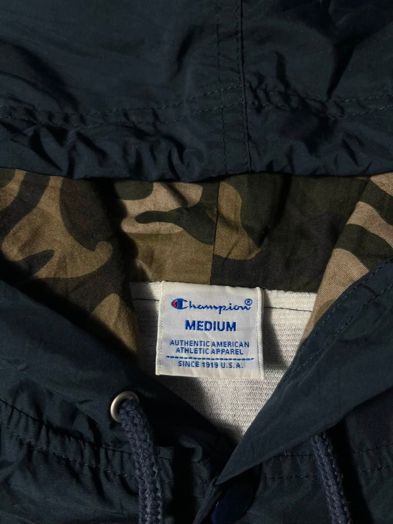 CHAMPION COACH JACKET (Category: Coats, Jackets and Outerwear) located in General Santos City (Dadiangas). Submitted by arjay_genita (Listing ID 1460011480, Image 3). Description: Champion Coach Jacket ‼️Size Medium to Semi Large (21.5/27) ‼️Excellent to New Condition ‼️Color rate 9.7/10 ‼️No issue.