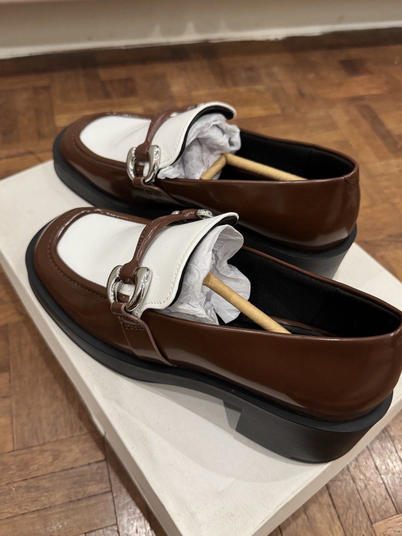 Charles and Keith loafers (Category: Loafers) located in San Juan City. Submitted by sageberries (Listing ID 1460036228, Image 3). Description: .