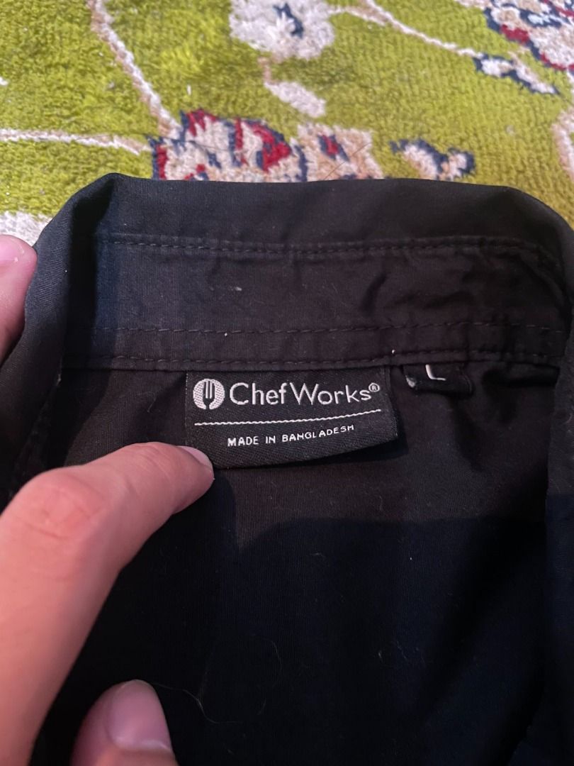 CHEF WORKS Men's Basic Server Shirt — Long Sleeve (Black) (Category: Formal Shirts) located in Antipolo. Submitted by Benjgeronimo (Listing ID 1460053228, Image 2). Description: CHEF WORKS Men's Basic Server Shirt — Long Sleeve (Black) Price: ₱500 Item is from US, not thrifted. Details: - Chef Works - W150-BLK - Black - Large - Collared shirt - Long sleeves Color rate: 9/10 Dimensions: 27x21.5 Condition: - Needs wash - Color may look slightly dif