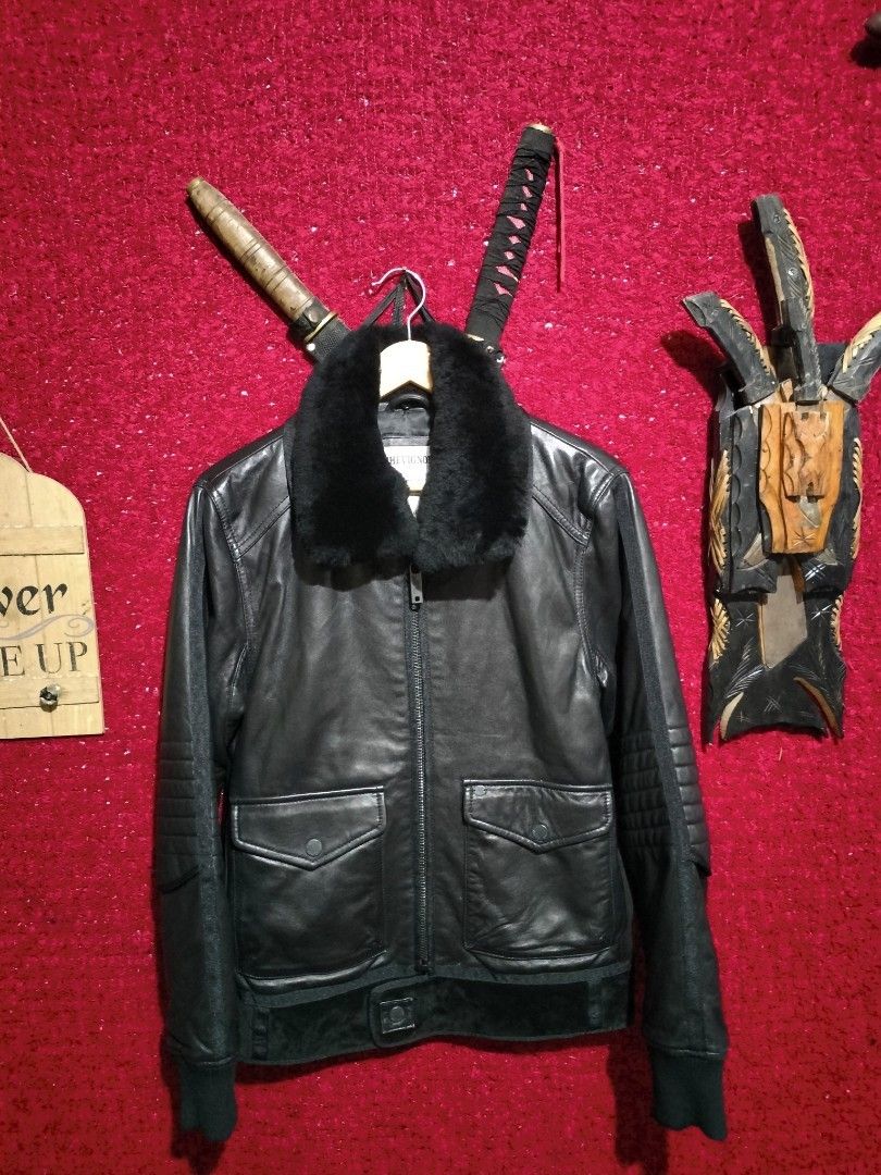 CHEVIGNON AVIATOR TYPE LEATHER JACKET FOR MEN'S (Category: Coats, Jackets and Outerwear) located in Baguio. Submitted by vertex_nga.pow (Listing ID 1460042165, Image 3). Description: CHEVIGNON AVIATOR TYPE LEATHER JACKET FOR MEN'S SMALL MEDUIM DIMENSION 26L BY 19 ARMPIT TO ARMPIT 17 INCHES SHOULDER TO SHOULDER 25 INCHES SLEEVE SHEEPSKIN LEATHER MATERIAL CUT TAG ONLY EXCELLENT CONDITION BAGUIO LOCATION REMOVABLE FUR JNT COURIER PASS COD UNLI VOUCH