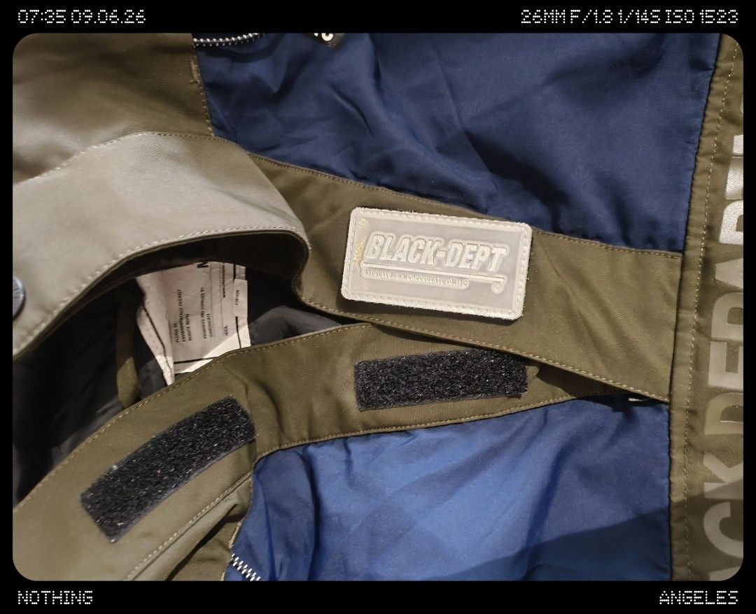 CHOCOOLATE Jacket (Category: Coats, Jackets and Outerwear) located in Angeles City. Submitted by decluttering129 (Listing ID 1459902472, Image 2). Description: size medium CHOCOOLATE brand from japan angeles location.
