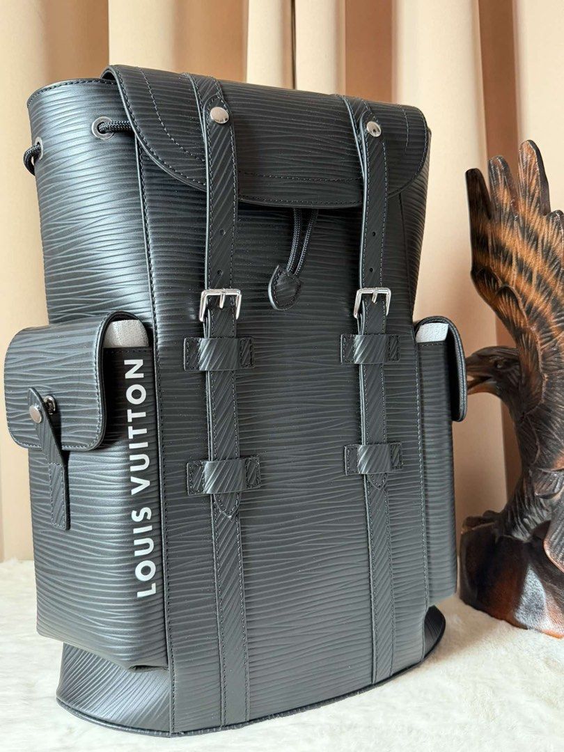 ❣️Christopher Backpack Mm Black Epi❣️ (Category: Backpacks) located in Manila. Submitted by annmacalua (Listing ID 1460068786, Image 3). Description: What u see is what u get!🥰.