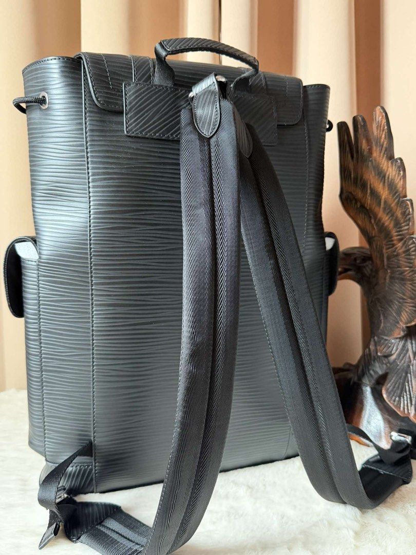 ❣️Christopher Backpack Mm Black Epi❣️ (Category: Backpacks) located in Manila. Submitted by annmacalua (Listing ID 1460068786, Image 2). Description: What u see is what u get!🥰.