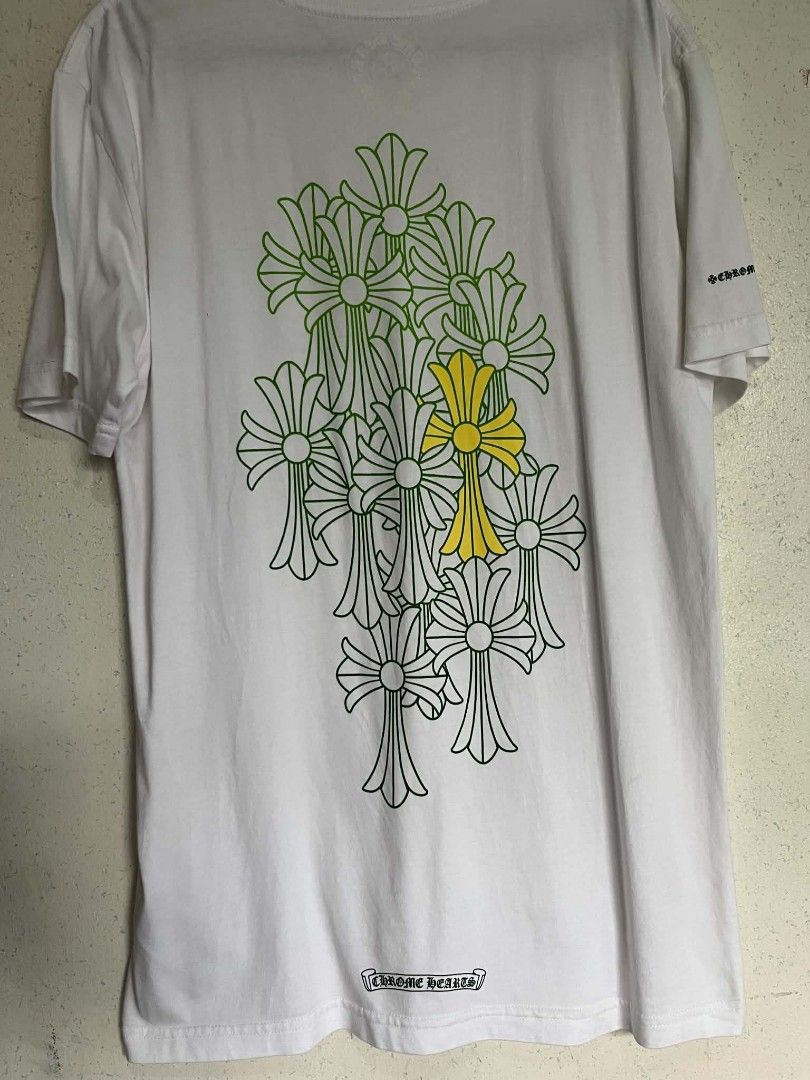 Chrome Hearts Shirt (Category: Announcements) located in Munoz. Submitted by marklester_ (Listing ID 1459987086, Image 1). Description: Excellent condition No issue Need wash only Small to medium 27x18.