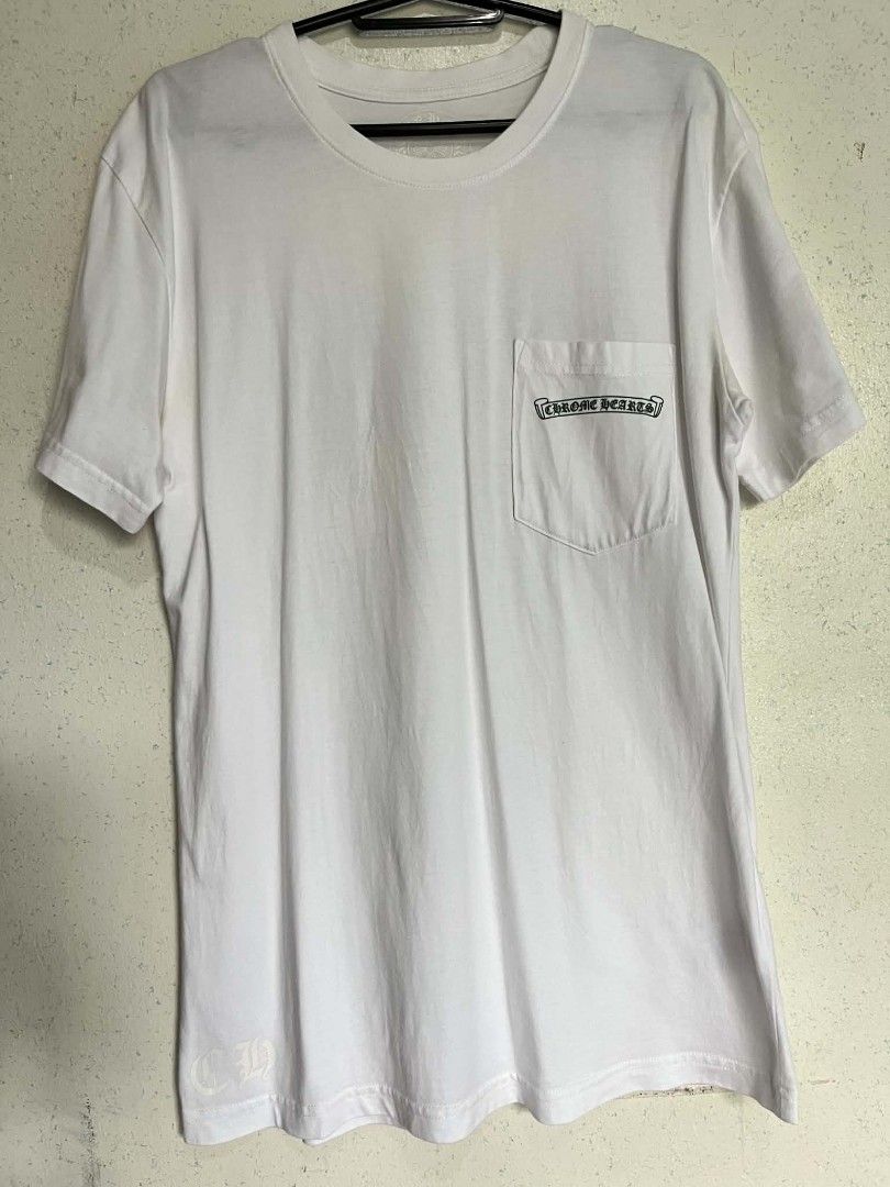 Chrome Hearts Shirt (Category: Announcements) located in Munoz. Submitted by marklester_ (Listing ID 1459987086, Image 2). Description: Excellent condition No issue Need wash only Small to medium 27x18.