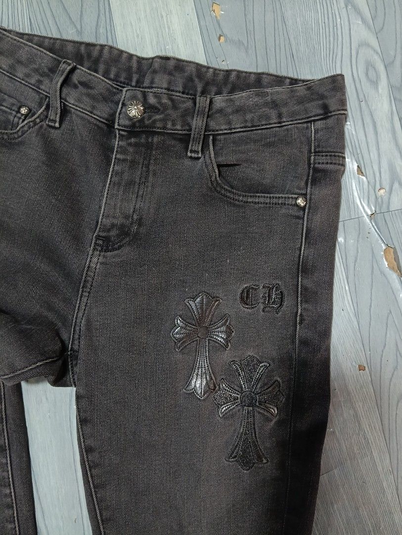 Chrome hearts vibes pants (Category: Jeans) located in Davao. Submitted by apconcept22 (Listing ID 1459946227, Image 2). Description: waist 32.