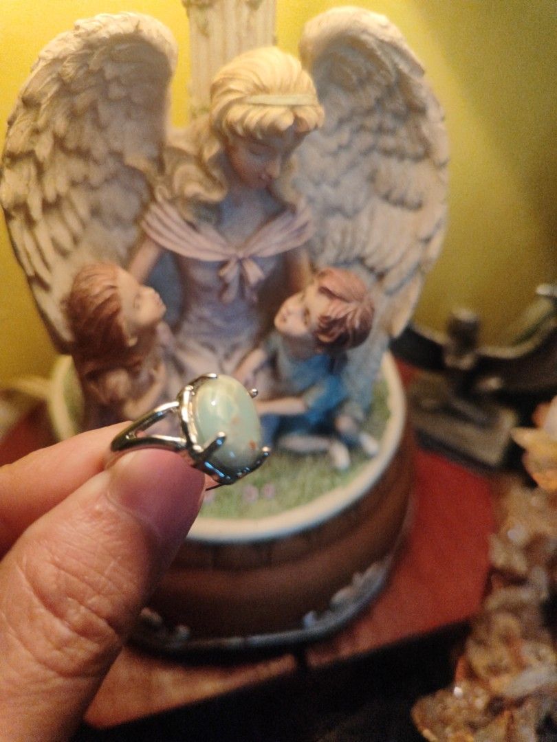 Chrysoprase Ring S6 (Category: Rings) located in Pasig City. Submitted by vintagetreasures2222 (Listing ID 1460102268, Image 2). Description: .