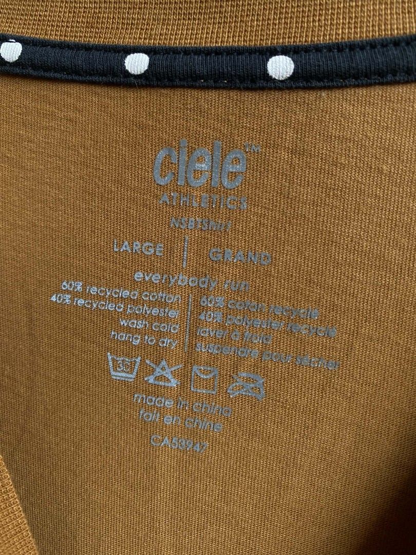 Ciele Athletique NSBTshirt dark orange (Category: Tshirts & Polo Shirts ) located in Cabuyao City. Submitted by PHdowner30 (Listing ID 1459930106, Image 2). Description: FOR SALE ONLY Ciele Athletique NSBTshirt dark orange Size: L ( 20x29 ) Excellent condition Authentic P350 + SF negotiable Pm.