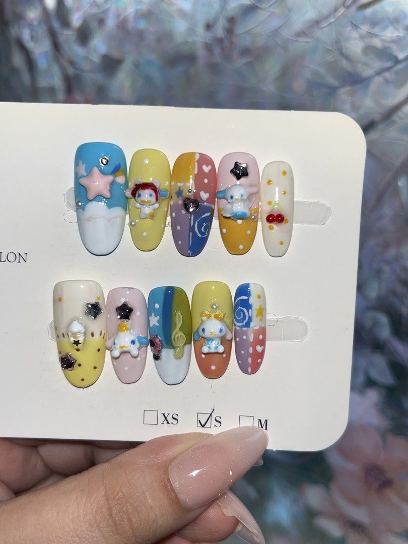Cinnamonroll handmade press on nails (Category: Hands & Nails) located in Quezon City. Submitted by heavendeclutter (Listing ID 1459917752, Image 3). Description: .