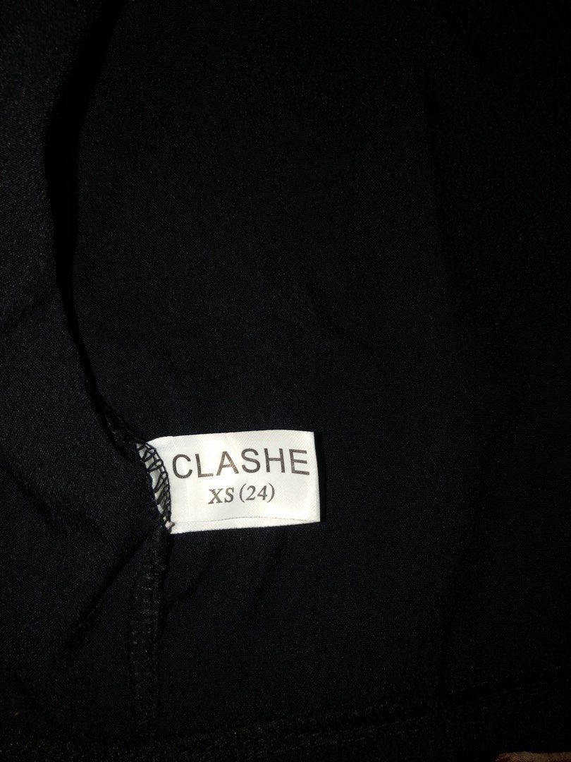 Clashe Black Vest XS (24) (Category: Sleeveless) located in Bulacan. Submitted by shinzyx (Listing ID 1460020724, Image 3). Description: - Brand: Clashe - Item: Black Vest - Size: XS (fits waist 24) - Style: Classic vest with three front buttons - Versatile: Great for layering or wearing on its own - Condition: Please check photos for detailed views.