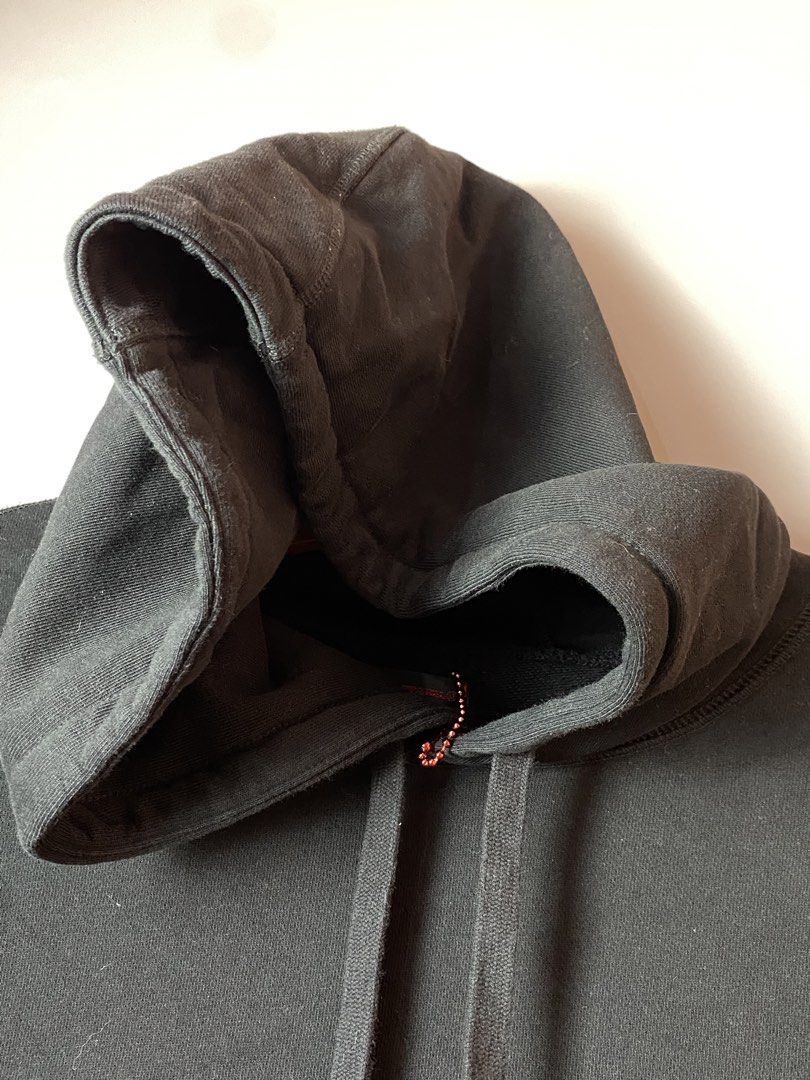 Clot Printed Hoodie (Category: Coats, Jackets and Outerwear) located in Quezon City. Submitted by loloyz123 (Listing ID 1459911301, Image 3). Description: Clot Printed Hoodie Condition: Very good Color rate: 9.8/10 Color: black Size: Xlarge L: 30 W: 24 inches.