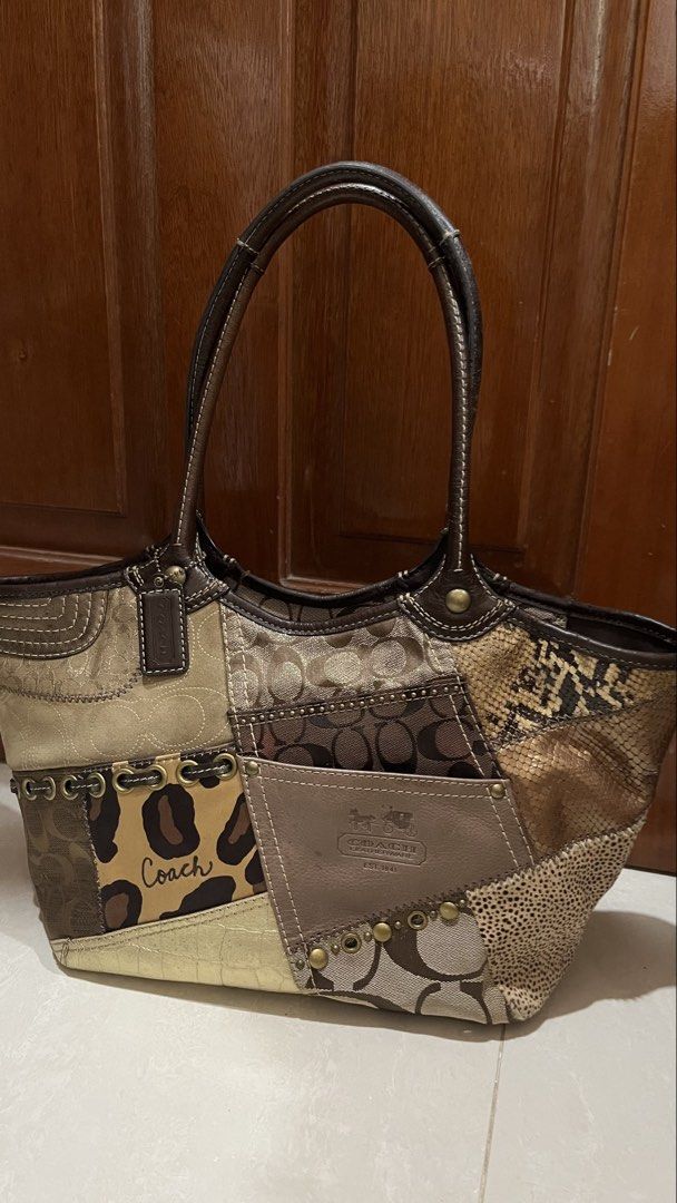 Coach Leopard Bleecker Patchwork Tote (Category: Tote Bags) located in Tagaytay City. Submitted by jujujewel (Listing ID 1459959552, Image 1). Description: .