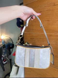 (Category: ) located in . Submitted by saintnasti (Listing ID 1460090462, Image 1). Description: .