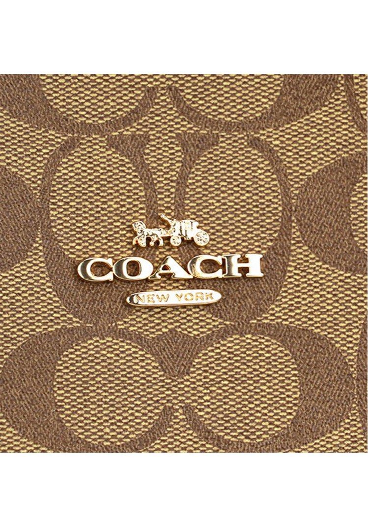 coachhh (Category: Tote Bags) located in Baguio. Submitted by yschoiceph (Listing ID 1459923913, Image 3). Description: Coach City Tote Bag in signature coated canvas featuring the brand's classic brown-and-tan monogram pattern and dark leather shoulder straps. New Limited Stocks.