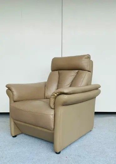 Comfortable Tan Leather Armchair (Category: Sofas) located in Manila. Submitted by sarahjane_016 (Listing ID 1460084010, Image 3). Description: "JAPAN SURPLUS" SINGLE SOFA / ACCENT CHAIR SIZE: 33L" x 33W" x 17Sh" x 34H" inches (AS-IS ITEM) IN GOOD CONDITION.