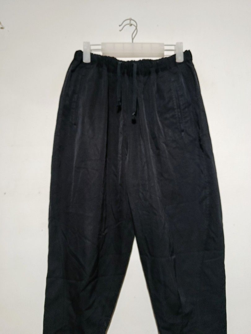 COMME des GARCONS - Black Pants w/ Drawstring Two Side Pocket (Category: Jeans) located in San Fernando. Submitted by son.twice.stuff (Listing ID 1460057399, Image 3). Description: Item: COMME des GARCONS - Black Pants w/ Drawstring Two Side Pocket Tagged Size: Small Dimensions Waistline: 13" To 17" Rise: 12" Thigh: 13" Length: 33" Inseam: 21" Leg Opening: 6" Condition: Excellent Made In Japan Price: 3000 Free Shipping.