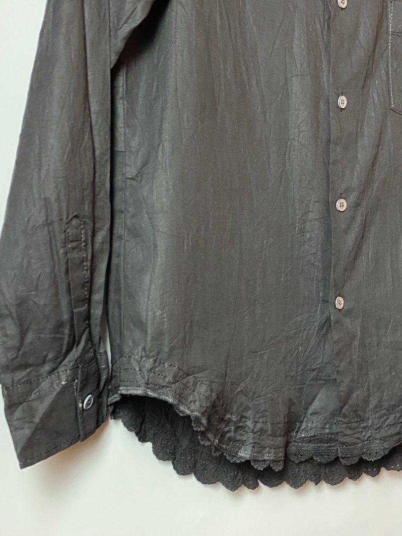 Comme Des Garcons Tricot Black Shirt (Category: Longsleeves) located in Quezon City. Submitted by loloyz123 (Listing ID 1459924691, Image 2). Description: Comme Des Garcons Tricot Black Shirt Condition: Very good Color rate: 10/10 Color: Black Size: small l: 25 W: 17.5 inches.