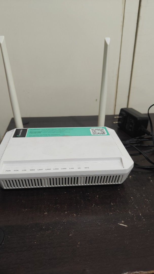 Converge Modem 5G (Category: Networking) located in Cabuyao City. Submitted by absolution7 (Listing ID 1460011422, Image 1). Description: - TP-Link Wireless Router - Dual antennas for enhanced signal strength - Includes original power adapter - Tested and working well - Ideal for home or office internet connectivity Calamba Cabuyao Meet ups.