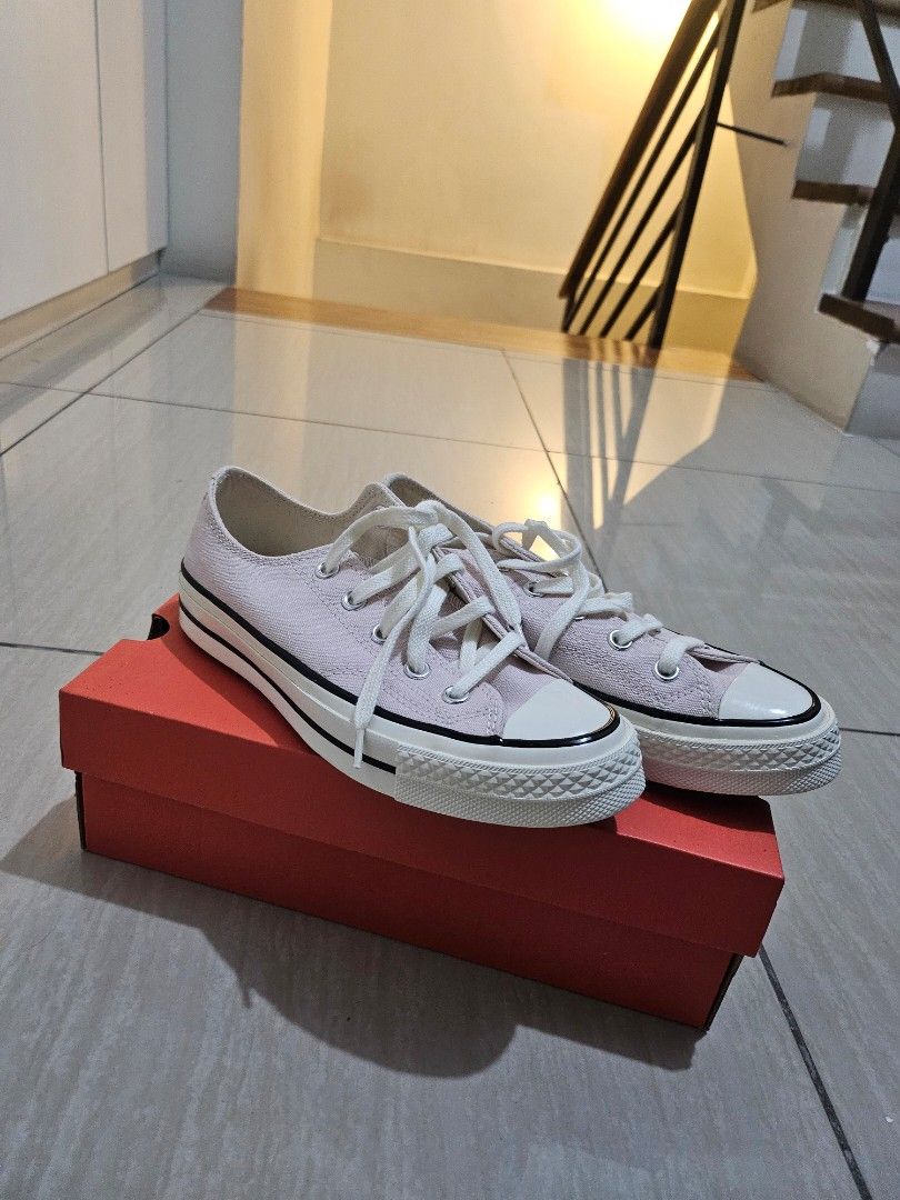 Converse 70 sneakers (Category: Sneakers) located in Quezon City. Submitted by sasacat123 (Listing ID 1460064148, Image 1). Description: - Brand new Converse 70 sneakers - Size EU 37 / UK 4 / US 6 - Light pink color - Classic Chuck Taylor design - Never been used.