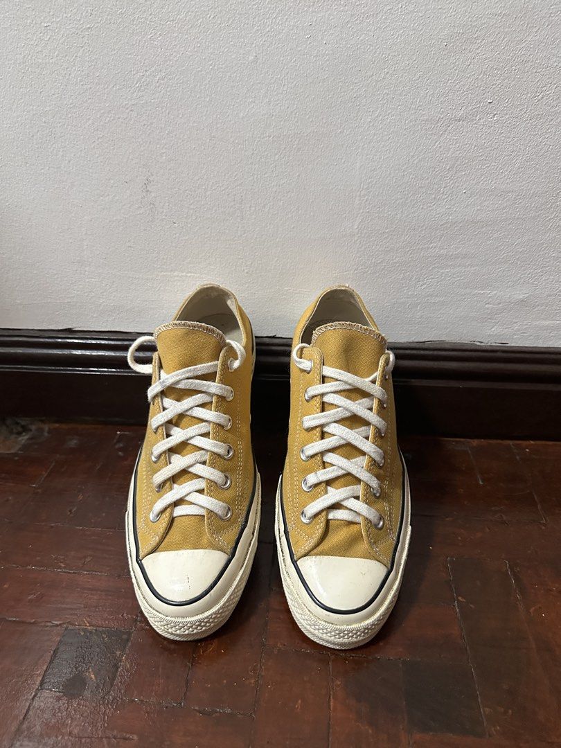 Converse Chuck Taylor 70 Low Top 'Yellow' (Category: Sneakers) located in Manila. Submitted by oracionaan97262 (Listing ID 1459914006, Image 1). Description: - size 7m / 9w - excellent condition .
