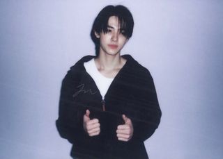 （分類：）位於 。 由 ssaltttt 提交（商品編號 1460060242，圖片 1）。簡介： 。