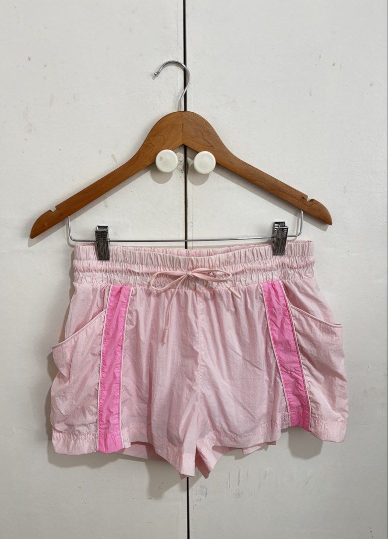 Cotton On Pink Workout Shorts (Category: Shorts) located in Manila. Submitted by dianafayesimbre (Listing ID 1460059514, Image 1). Description: - Brand new - Size S on tag but can fit up to L - With inner shorts - Stretchable.