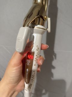 （分類：）位於 。 由 goldentiger_1369b3 提交（商品編號 1460073285，圖片 1）。簡介： 。