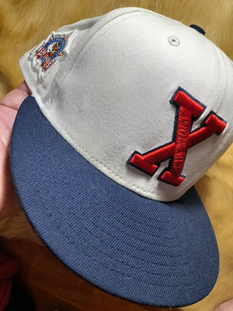 CUBAN XGiants Authentic Cap (Category: Caps & Hats) located in Cavite. Submitted by csdepot (Listing ID 1460040969, Image 1). Description: Cuban X giant Hat Cap Men's 7 1/2 Authentic rfs: decluttering issue: medyo yellowish ung inside.