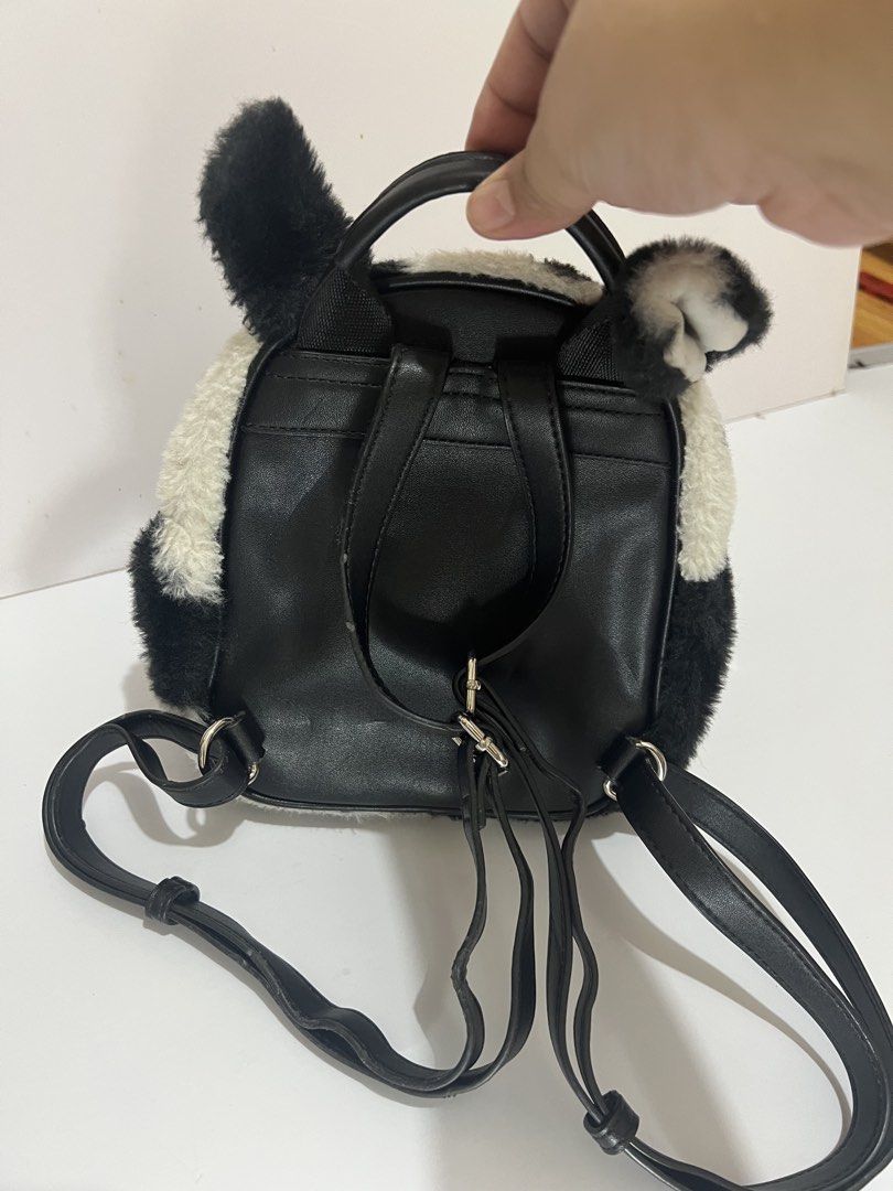 Cute cow-print mini backpack (Category: Backpacks) located in Calamba. Submitted by amrntoaubrey (Listing ID 1460101714, Image 2). Description: RFS: Decluttering .