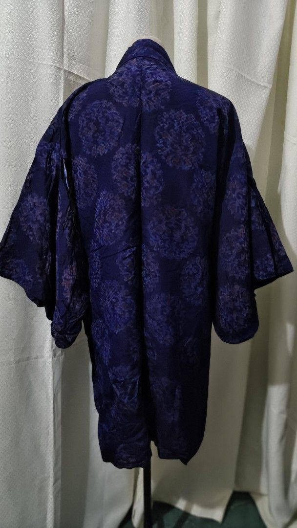 Dark Violet Floral Pattern Kimono Jacket (Category: Coats, Jackets and Outerwear) located in Taguig. Submitted by ymicloset (Listing ID 1459978190, Image 1). Description: - Dark violet kimono jacket - Features a beautiful floral pattern - Short sleeves - Open front design - Ideal for layering over any outfit - Unique and stylish piece - Suitable for casual wear or as a statement piece free size waist 40 inches.