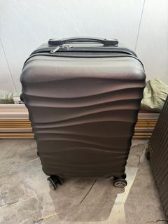 （分類：）位於 。 由 luckyhawk_94eefe 提交（商品編號 1460020187，圖片 1）。簡介： 。