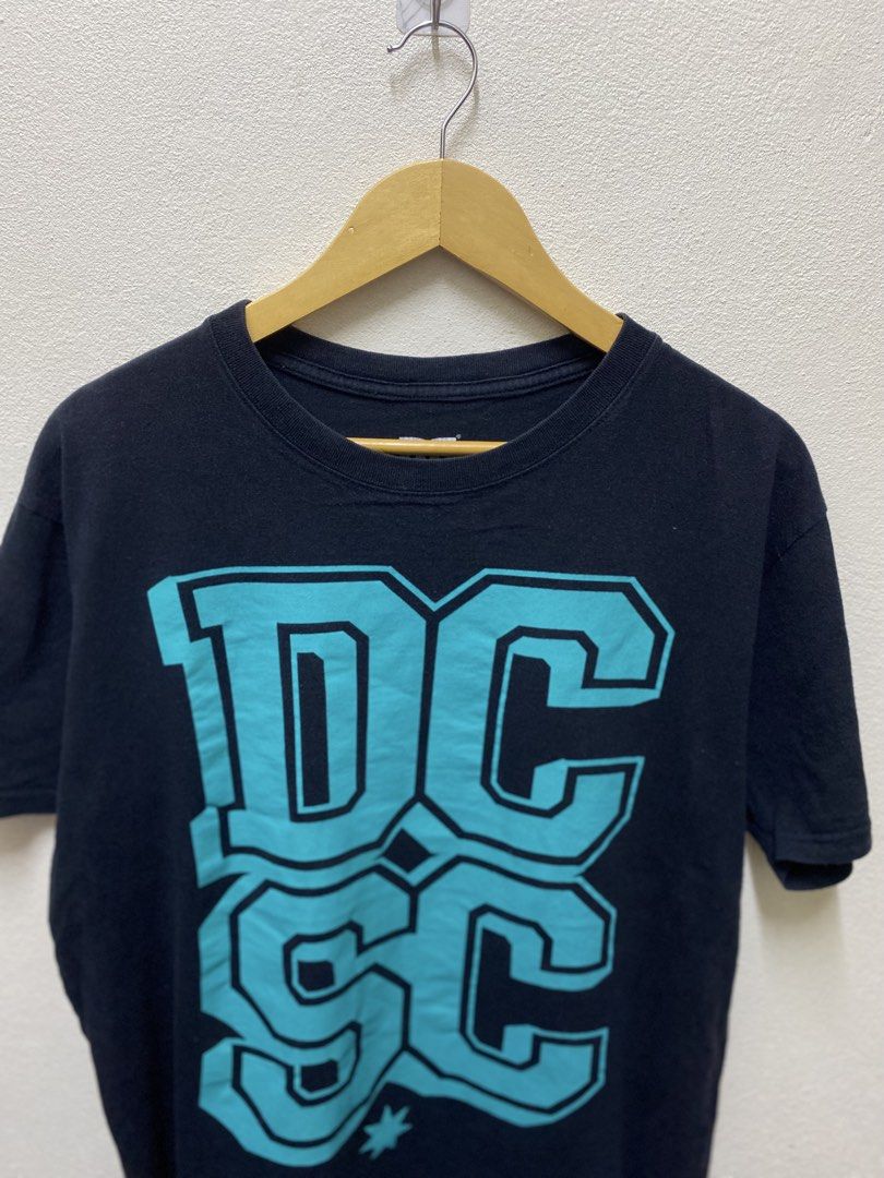 DC (Category: Activewear) located in Kota Bharu. Submitted by arifiiskandar (Listing ID 1459993713, Image 3). Description: P 21.5/28 KONDISI 8.8/10.