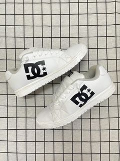 (Category: ) located in . Submitted by thriftwithrth.2 (Listing ID 1460034892, Image 1). Description: .