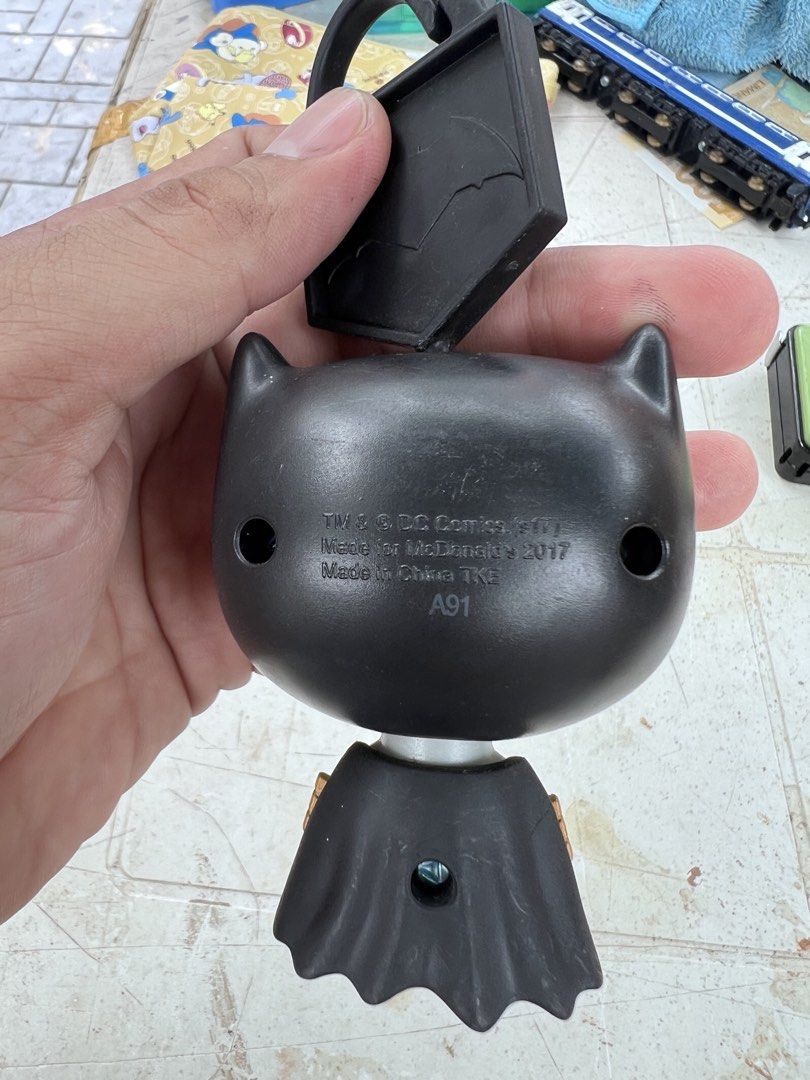 DC Comics Mcdonalds Batman bobblehead keychain (Category: Character Goods) located in Zamboanga. Submitted by lcomprendio26013 (Listing ID 1460070598, Image 3). Description: 2 👁PLEASE READ THE DESCRIPTION BEFORE YOU ORDER OR CHAT ME👍 AUTHENTIC Brand: Dc comics/Mcdonalds 📢pay today,ship out tomorrow 📢All picture posted are actual item that will you get 📢📢pg hnd aq makarply dto sa carousel paki messge aq sa peysbuk SEARCH LZ FIGURE AND STUFF�