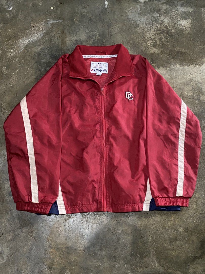 DC NATIONALS MAJESTIC (Category: Coats, Jackets and Outerwear) located in Antipolo. Submitted by mardyvaleza5 (Listing ID 1459939718, Image 1). Description: Large Stain sa white line ( need wash ) Large boxy to xl.