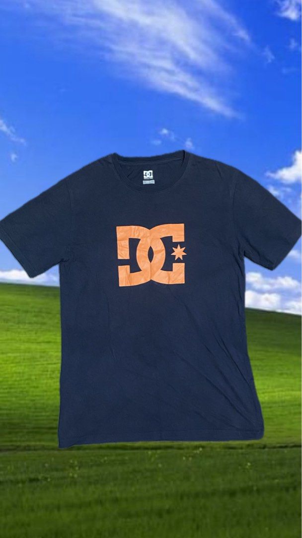DC TEE (Category: Tshirts & Polo Shirts ) located in Cagayan de Oro. Submitted by hyuan03 (Listing ID 1459938114, Image 1). Description: DC TEE y2k 19x28.