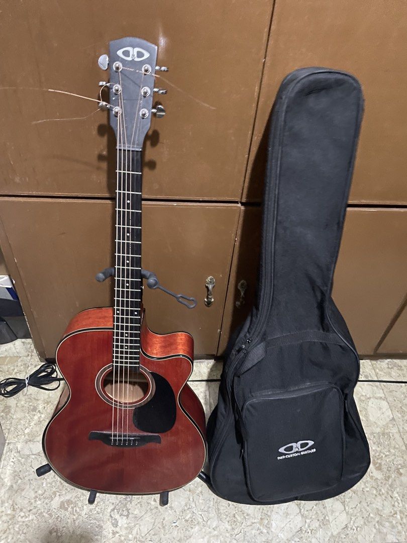 D&D Celestial 2 Acoustic guitar (Category: Musical Instruments) located in Muntinlupa City. Submitted by dormammu83 (Listing ID 1460084420, Image 3). Description: Fs D&D Celestial 2 - With Cherub Gt6 Pickup - Elixir Strings (3 years) - With Bag - With Capo - With 4 Picks (Alice original) If trade add cash kayo basta 41 inches at may good/average na pickup Nego.