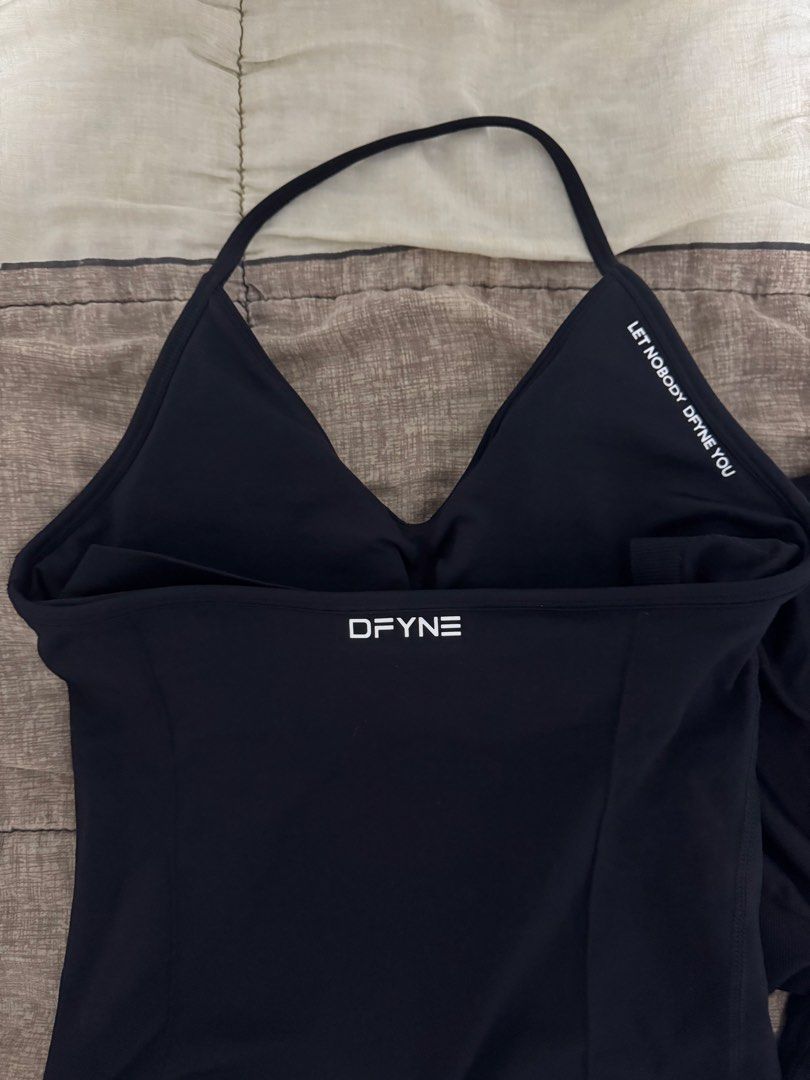 Dfyne Impact Top and Defy Shorts Set (Category: Activewear) located in Manila. Submitted by glossywife (Listing ID 1460102050, Image 3). Description: Used once only Color is Midnight Black! Rfs: was gifted but realized it doesn’t fit me right Mop: gcash / bank transfer Mod: grabexpress / j&t / lalamove.