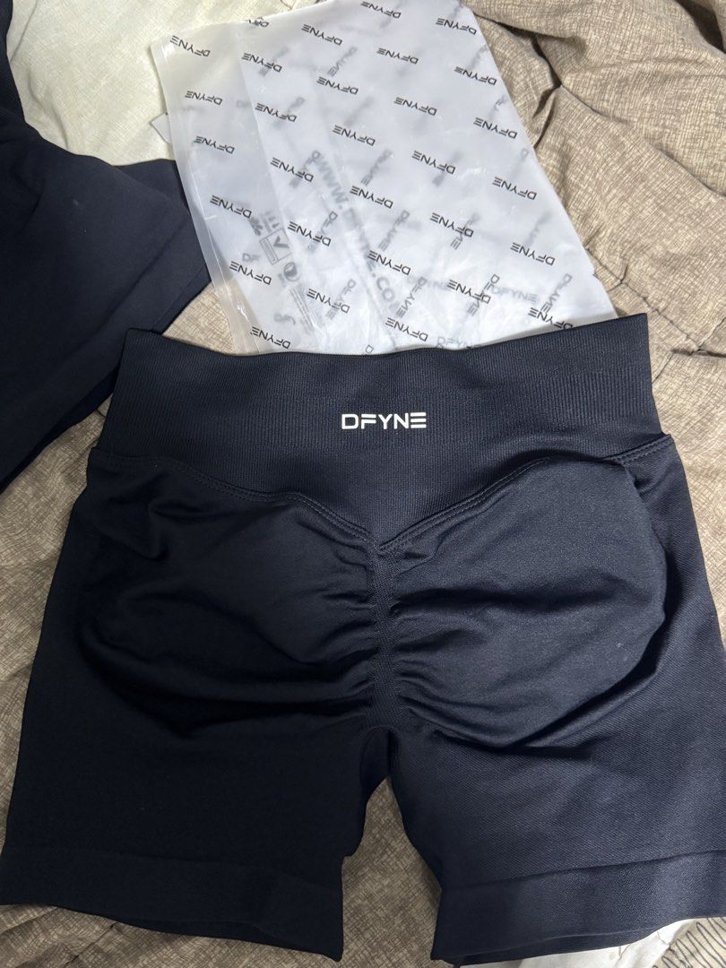 Dfyne Impact Top and Defy Shorts Set (Category: Activewear) located in Manila. Submitted by glossywife (Listing ID 1460102050, Image 2). Description: Used once only Color is Midnight Black! Rfs: was gifted but realized it doesn’t fit me right Mop: gcash / bank transfer Mod: grabexpress / j&t / lalamove.