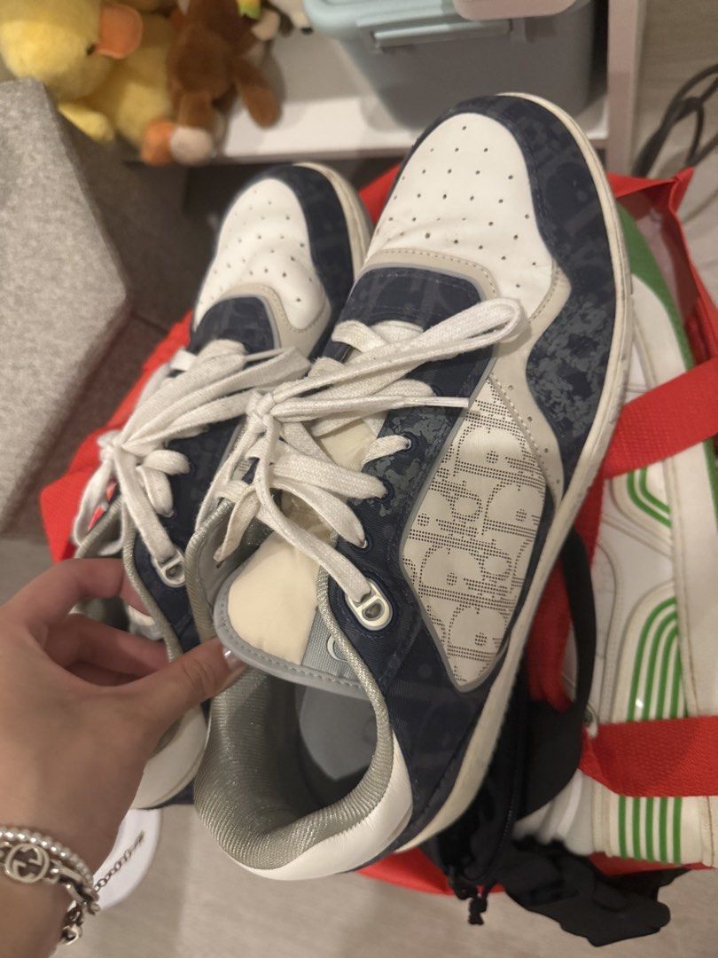 Dior B23 Sneakers (Category: Sneakers) located in Makati City. Submitted by stallionmegx (Listing ID 1459969964, Image 1). Description: AUTHENTIC Bought in dior in greenbelt.