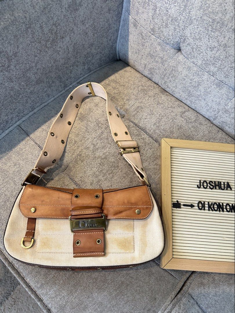 Dior Columbus Shoulder Bag (Category: Luxury Bags & Wallets) located in Los Banos. Submitted by joshua_morales (Listing ID 1460075491, Image 1). Description: Dior Columbus Shoulder Bag Good Condition Please see pictures provided bago mag mine. Kita niyo naman issue. Discoloration sa body at sa leather part. Negotiable pa dm your price baka ma consider ko. Dm me.📩.